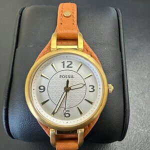 Fossil ES5215 Women’s Leather Watch